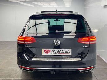 Volkswagen PASSAT 2.0 Passat R-Line TDI BlueMotion Technology Semi-Auto 5dr