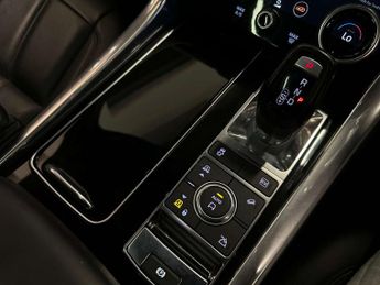 LAND ROVER RANGE ROVER SPORT 2.0 Range Rover Sport HSE Dynamic Black P400e Auto 4WD 5dr