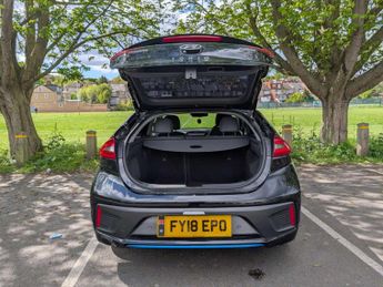 Hyundai IONIQ 1.6 IONIQ Premium SE FHEV Semi-Auto 5dr