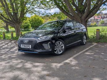 Hyundai IONIQ 1.6 IONIQ Premium SE FHEV Semi-Auto 5dr