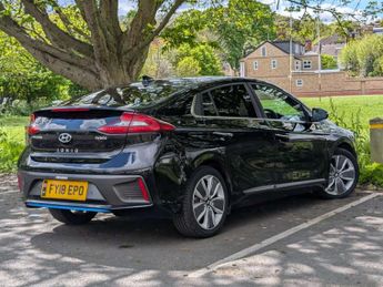 Hyundai IONIQ 1.6 IONIQ Premium SE FHEV Semi-Auto 5dr