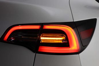 Tesla Model Y (Dual Motor) Long Range SUV 5dr Electric Auto 4WDE (384 bhp)