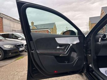 Mercedes-Benz A Class 2.0 A35 AMG SpdS DCT 4MATIC Euro 6 (s/s) 5dr