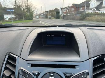 FORD FIESTA 1.6 Zetec Powershift Euro 6 5dr
