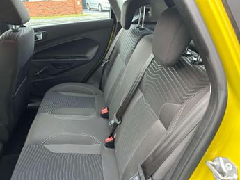 FORD FIESTA 1.6 Zetec Powershift Euro 6 5dr