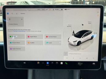 TESLA MODEL 3 Model 3 Long Range AWD 4WD 4dr