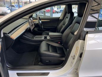 TESLA MODEL 3 Model 3 Long Range AWD 4WD 4dr