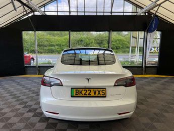 TESLA MODEL 3 Model 3 Long Range AWD 4WD 4dr