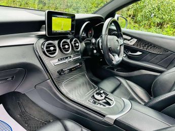 MERCEDES-BENZ GLC 2.0 GLC 250 AMG Line Premium 4Matic Auto 4WD 5dr