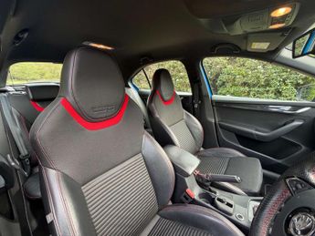 SKODA OCTAVIA 2.0 Octavia vRS TSi Semi-Auto 5dr