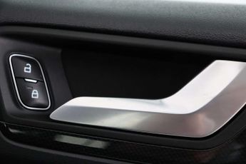 Ford Focus 2.0 Focus ST-Line EcoBlue Auto 5dr