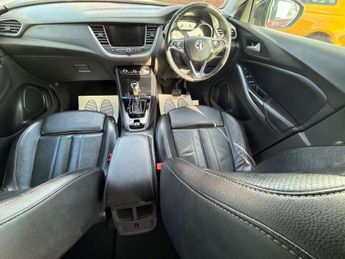 Vauxhall Grandland X 1.2 Turbo Sport Nav Auto Euro 6 (s/s) 5dr