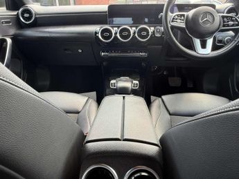 Mercedes-Benz A Class 1.5 A180d Sport (Executive) 7G-DCT Euro 6 (s/s) 5dr