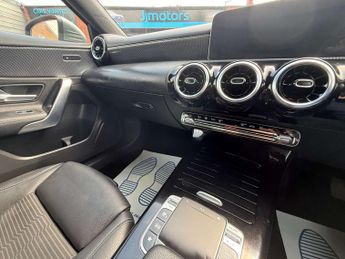 Mercedes-Benz A Class 1.5 A180d Sport (Executive) 7G-DCT Euro 6 (s/s) 5dr