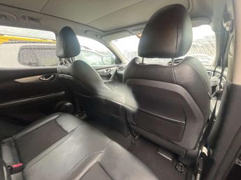 Nissan Qashqai 1.2 DIG-T Tekna XTRON Euro 6 (s/s) 5dr