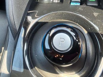 Nissan Leaf 39kWh Tekna Auto 5dr
