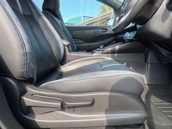 Nissan Leaf 39kWh Tekna Auto 5dr