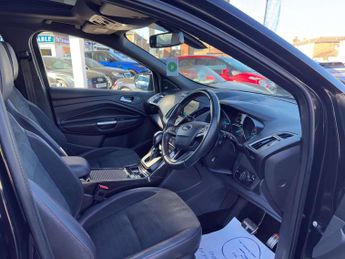FORD KUGA 2.0 Kuga ST-Line X TDCi 4x4 Auto 4WD 5dr