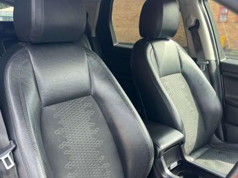 Land Rover DISCOVERY SPORT 2.2 Discovery Sport SE Tech SD4 Auto 4WD 5dr