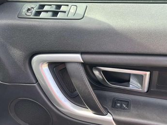 Land Rover DISCOVERY SPORT 2.2 Discovery Sport SE Tech SD4 Auto 4WD 5dr