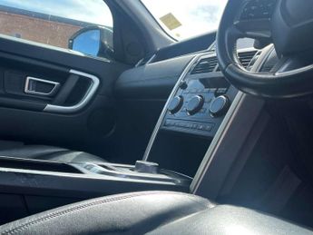 Land Rover DISCOVERY SPORT 2.2 Discovery Sport SE Tech SD4 Auto 4WD 5dr