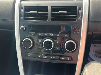 Land Rover DISCOVERY SPORT 2.2 Discovery Sport SE Tech SD4 Auto 4WD 5dr