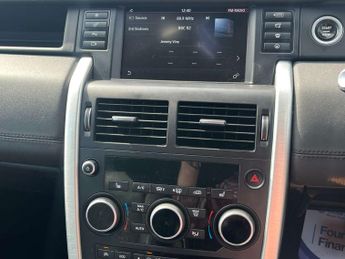 Land Rover DISCOVERY SPORT 2.2 Discovery Sport SE Tech SD4 Auto 4WD 5dr