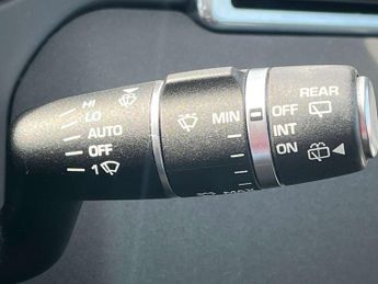 Land Rover DISCOVERY SPORT 2.2 Discovery Sport SE Tech SD4 Auto 4WD 5dr