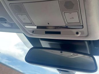 Land Rover DISCOVERY SPORT 2.2 Discovery Sport SE Tech SD4 Auto 4WD 5dr