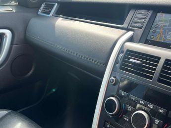 Land Rover DISCOVERY SPORT 2.2 Discovery Sport SE Tech SD4 Auto 4WD 5dr