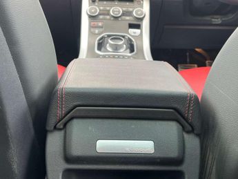 Land Rover RANGE ROVER EVOQUE 2.2 Range Rover Evoque Dynamic SD4 Auto 4WD 5dr