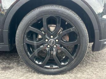 Land Rover RANGE ROVER EVOQUE 2.2 Range Rover Evoque Dynamic SD4 Auto 4WD 5dr