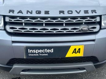 Land Rover RANGE ROVER EVOQUE 2.2 Range Rover Evoque Pure SD4 Auto 4WD 5dr