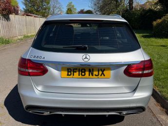 Mercedes-Benz C-CLASS 2.1 C 220 AMG Line D Auto 5dr