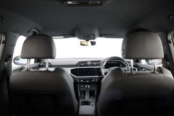 Audi Q3 1.5 TFSI CoD 35 S line SUV 5dr Petrol S Tronic Euro 6 (s/s) (150