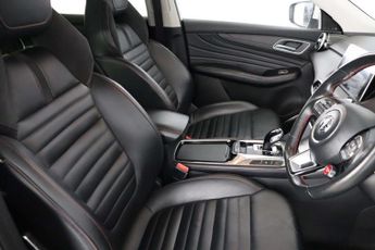 MG MG HS 1.5 T-GDI Trophy SUV 5dr Petrol DCT Euro 6 (s/s) (162 ps)