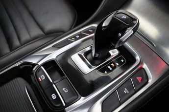MG MG HS 1.5 T-GDI Trophy SUV 5dr Petrol DCT Euro 6 (s/s) (162 ps)