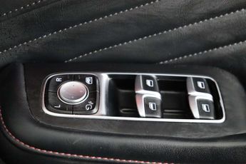 MG MG HS 1.5 T-GDI Trophy SUV 5dr Petrol DCT Euro 6 (s/s) (162 ps)