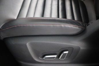 MG MG HS 1.5 T-GDI Trophy SUV 5dr Petrol DCT Euro 6 (s/s) (162 ps)