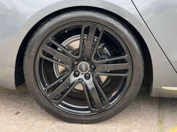 AUDI A8 3.0 A8 Sport Executive TDI Quattro Automatic 4WD 4dr - NATIONAL 