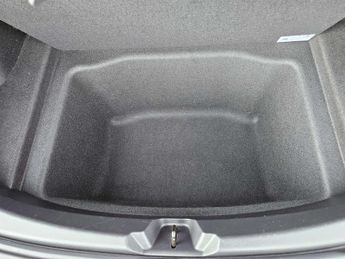 TESLA MODEL 3 Model 3 Long Range AWD 4WD 4dr