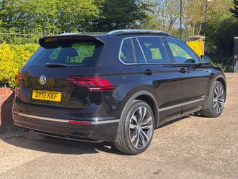VOLKSWAGEN TIGUAN 1.5 Tiguan R-Line TSi Evo Semi-Auto 5dr