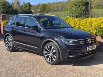 VOLKSWAGEN TIGUAN 1.5 Tiguan R-Line TSi Evo Semi-Auto 5dr