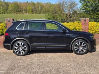 VOLKSWAGEN TIGUAN 1.5 Tiguan R-Line TSi Evo Semi-Auto 5dr