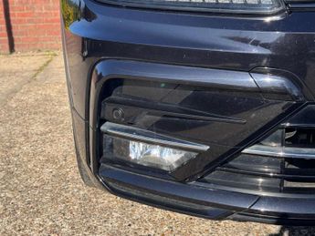 VOLKSWAGEN TIGUAN 1.5 Tiguan R-Line TSi Evo Semi-Auto 5dr