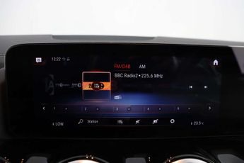 Mercedes-Benz GLA 1.3 GLA250e 15.6kWh Exclusive Edition (Premium) SUV 5dr Petrol P