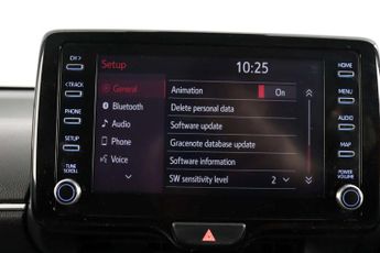 Toyota Yaris 1.5 VVT-h Design Hatchback 5dr Petrol Hybrid E-CVT Euro 6 (s/s) 