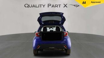 Toyota Yaris 1.5 VVT-h Design Hatchback 5dr Petrol Hybrid E-CVT Euro 6 (s/s) 