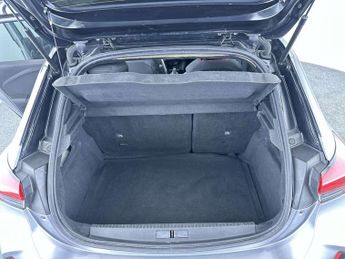 VAUXHALL CORSA Corsa E SRi Nav Premium 5dr