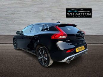 VOLVO V40 2.0 V40 R-Design Edition D2 Auto 5dr